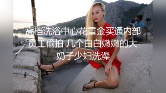 在家干情趣紫丝丰臀小女友