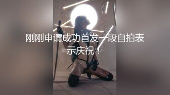 女友口交刮毛很听话