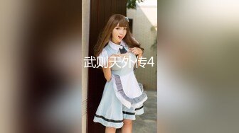 素颜大奶子黑丝女上位无套啪啪，插完卖力口，特写白虎穴