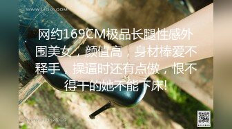  少妇在家3P 被三洞全开 三同时达到高潮 射了满满一屁屁