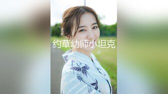 无良的黑丝女技师上钟偷拍，全程露脸被大哥按着脑袋深喉口交还玩69.各种体位爆草抽插持久力很强，完事洗澡