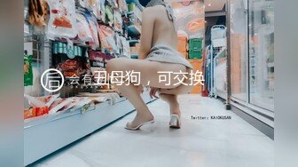 【新片速遞】清纯面孔的年轻女神，童颜巨乳，露脸自慰，近景特写粉木耳