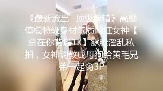 熟女阿姨 啊啊我要干死我 套怎么掉了 掉了就掉了 被小伙大鸡吧各种猛怼 骚叫连连 表情特骚 操的轰轰烈烈